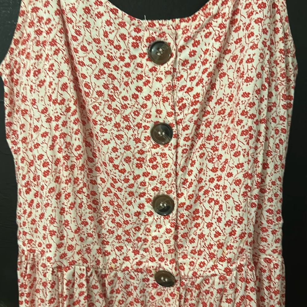 Beautiful dress 👗, Small, with small red flowers and brown buttons.